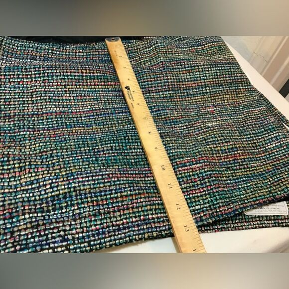 Park B. Smith 72" Table Runner and 4 placements 100% silk - Picture 1 of 14